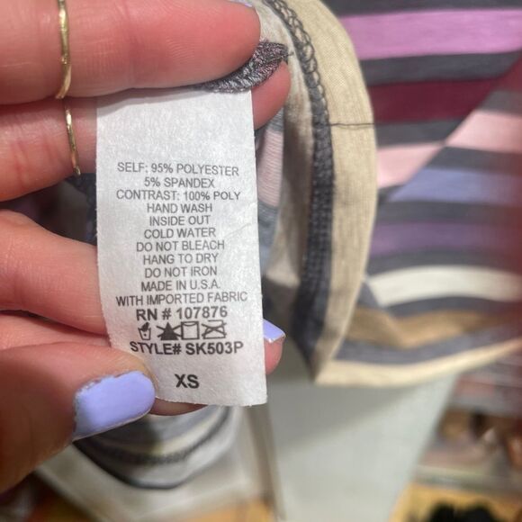 Sun Kim Top - Picture 5 of 5